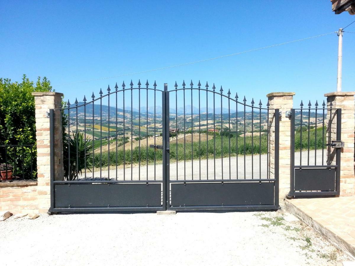 Agriturismo Galanti Cossignano Esterno foto