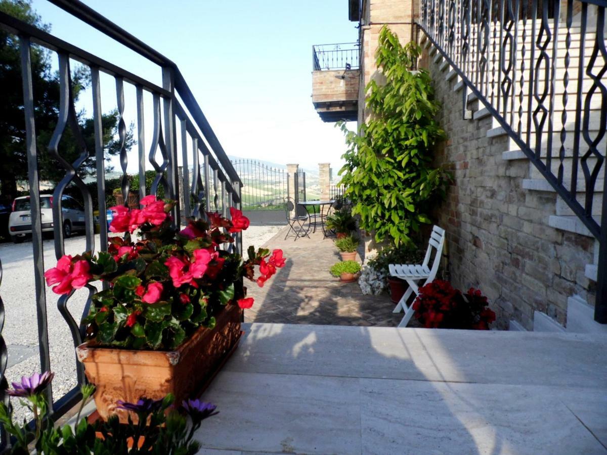 Agriturismo Galanti Cossignano Esterno foto