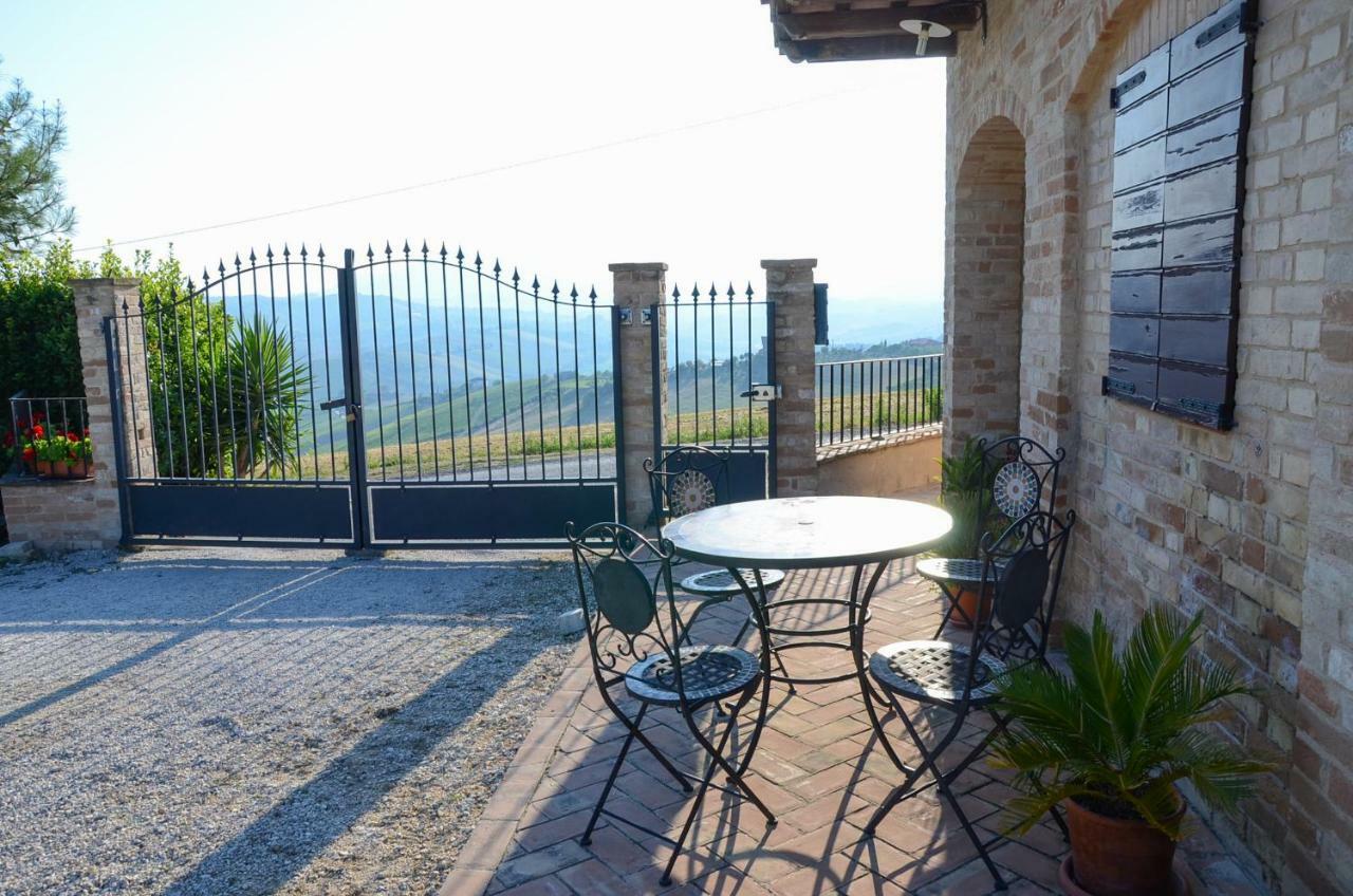 Agriturismo Galanti Cossignano Esterno foto