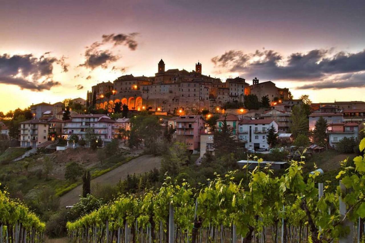 Agriturismo Galanti Cossignano Esterno foto