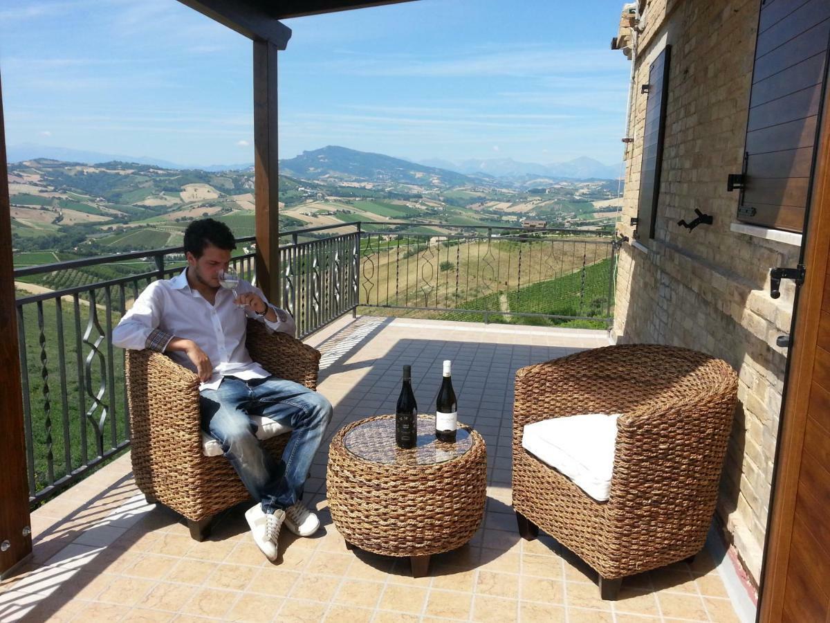 Agriturismo Galanti Cossignano Esterno foto